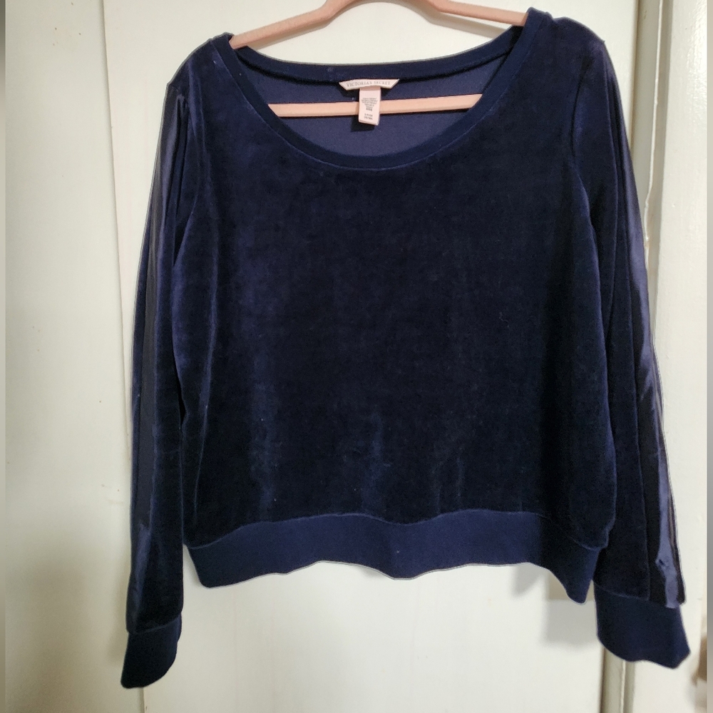VICTORIA’S Secret Velvet Sweater S Blue